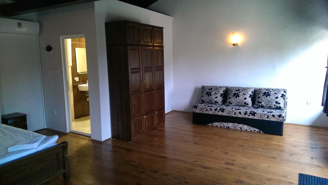 فندق Ethnocomplex Krivini المظهر الخارجي الصورة