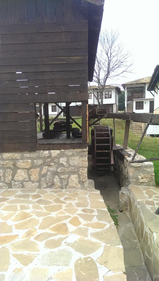 فندق Ethnocomplex Krivini المظهر الخارجي الصورة