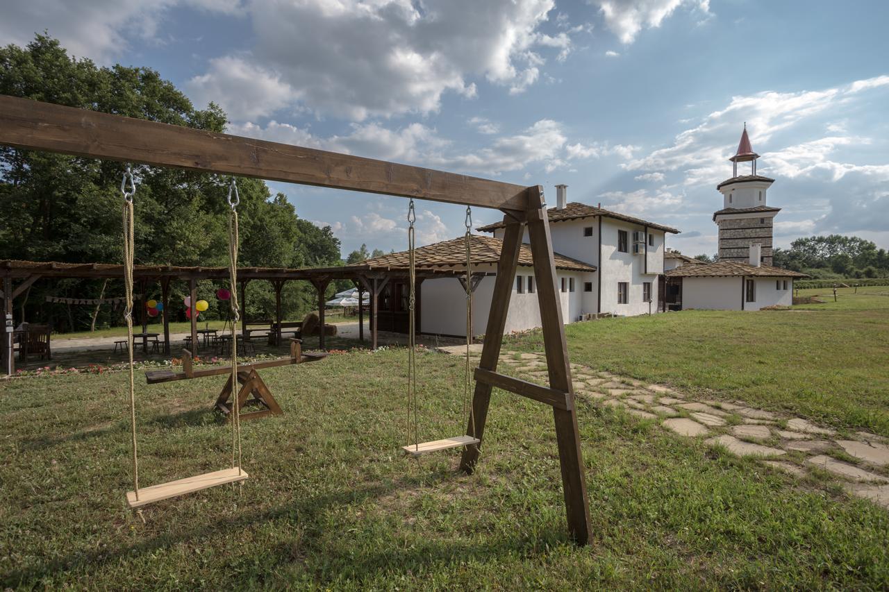 فندق Ethnocomplex Krivini المظهر الخارجي الصورة