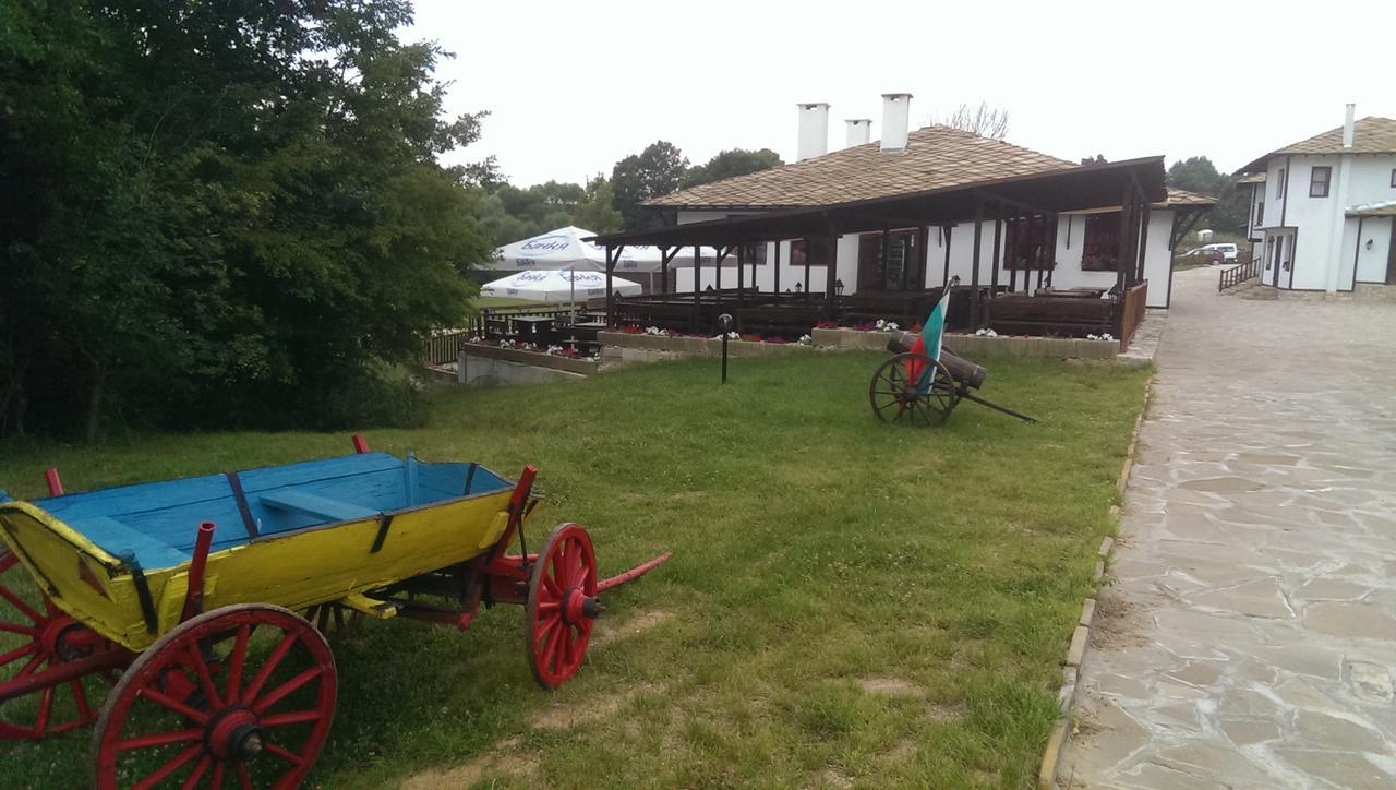 فندق Ethnocomplex Krivini المظهر الخارجي الصورة